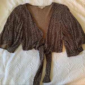 American Eagle Tie Front Top